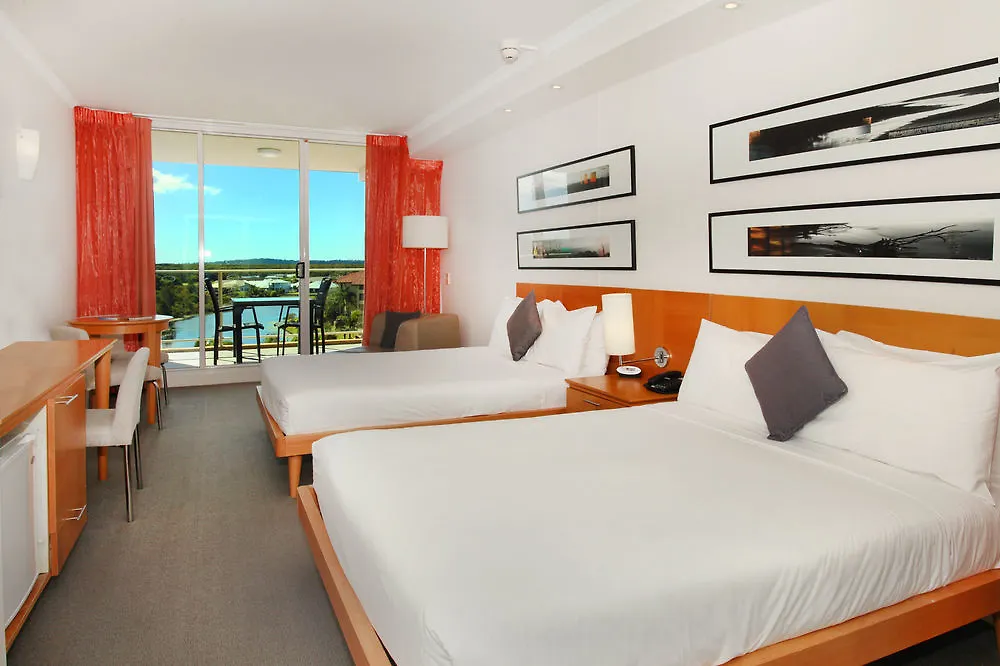 ****  Pelican Waters Golf Resort Sunshine Coast Caloundra Australia