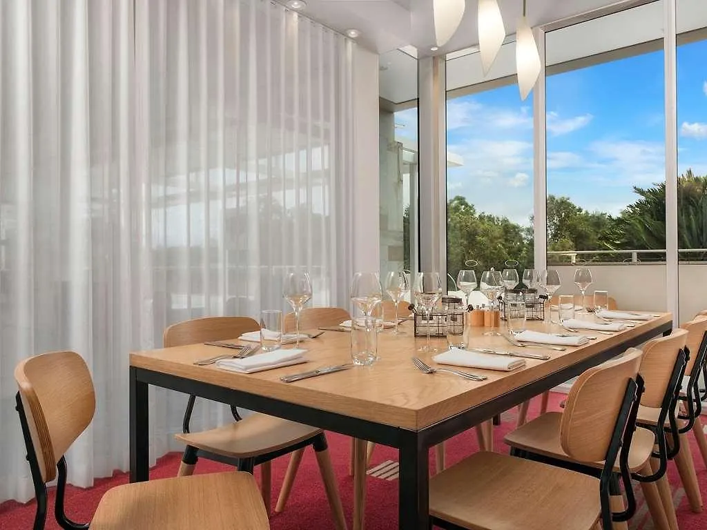 Pelican Waters Golf Resort Sunshine Coast Caloundra 4*,